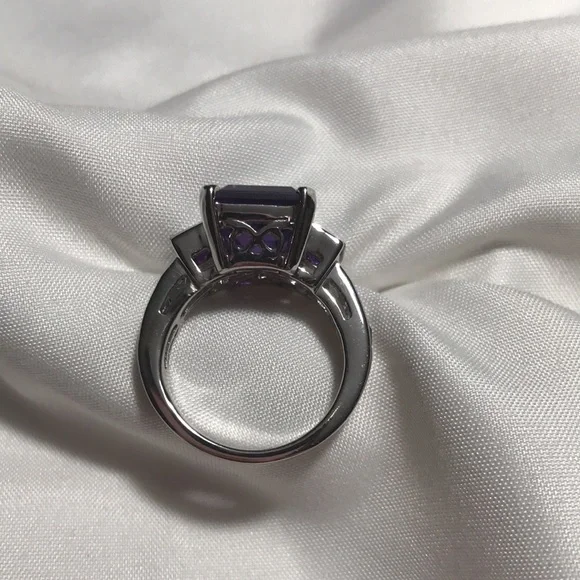 🌹Amethyst with White Topaz Ring Sz 6 & 7